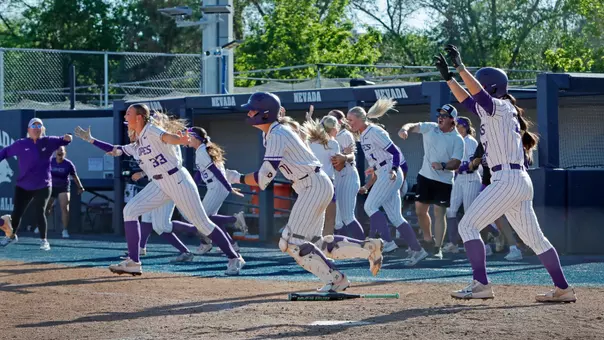 Lopes walk off UNM