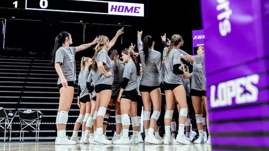 lopes huddle at practice
