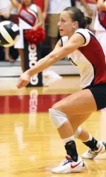Carla Tietz reached 1,000 career digs in Sunday's match vs. MSU.