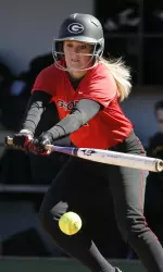 Macie Couey went 2-for-3 vs. Lipscomb and sparked the Bulldogs' six-run sixth inning.