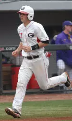 Kyle Farmer smashed a two-run home run in Friday's win.