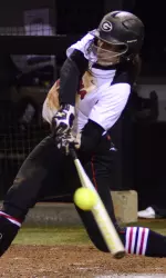 Gracie Goulder grabbed two hits in her first game with Georgia.