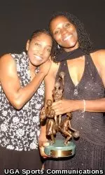 Teresa Edwards (L) and Katrina McClain at McClain's induction into the Women's Basketball Hall of Fame in 2006.