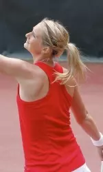 Chelsey Gullickson helped lead Georgia to a 4-2 win over Alabama Saturday.