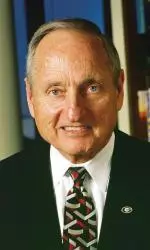 Vince Dooley won 201 games and led UGA to the 1980 national title.