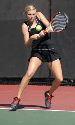 Lilly Kimbell leads Georgia in singles wins this fall.