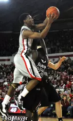 Charles Mann had 14 points in Saturday's loss to Mississippi State.