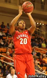 Shacobia Barbee had 12 points and six steals in just 20 minutes of action.