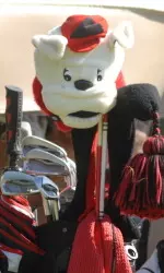 Rain kept the Bulldogs off the course on Friday at the NCAA Championships.