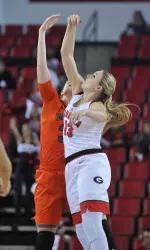 Merritt Hempe notched her third double-double of the season in Georgia's 13-point win.
