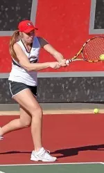 Shaffer impressed in both singles and doubles play on Saturday