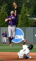 Nick King scored the game's first run, and Georgia pulled away with a 6-0 win.