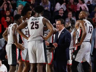 Georgia head coach Tom Crean talks to his players during a play review in the first half of an NCAA basketball game between The University of Georgia and Sam Houston State University in Stegeman Coliseum in Athens, Ga., on Friday, Nov. 16, 2018. (Photo by Kristin M. Bradshaw)