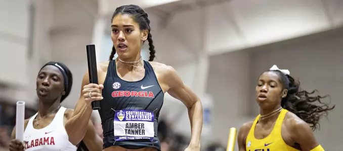 Amber Tanner 4x400m relay