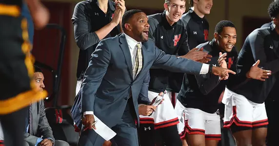 Action shot of John Linehan at Hartford.