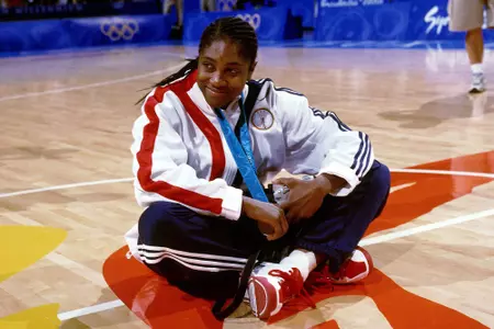 SYDNEY, AUSTRALIA - 2000: Teresa Edwards of the United States Women's National team poses for a photo after winning the gold medals during the 2000 Summer Olympics in September of 2000 in Sydney, Australia. NOTE TO USER: User expressly acknowledges that, by downloading and or using this photograph, User is consenting to the terms and conditions of the Getty Images License agreement. Mandatory Copyright Notice: Copyright 2000 NBAE (Photo by Andrew D. Bernstein/NBAE via Getty Images)
