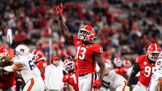 20FB Auburn Game - Azeez Ojulari