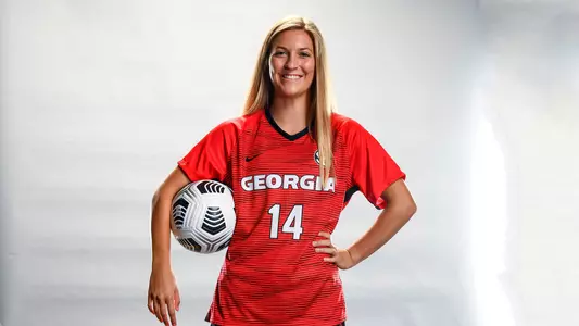Georgia defender Lizzie Ammon (14)