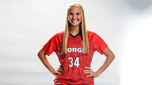 Georgia midfielder Megan O'Neal (34)