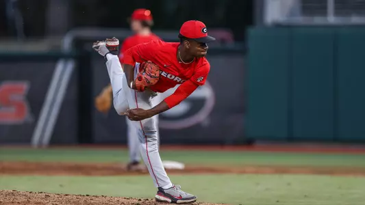 Georgia pitcher Jayden Woods (17) during the Fall World Series at Foley Field in Athens, Ga., on Friday, Oct. 22 , 2021. (Photo by Mackenzie Miles)