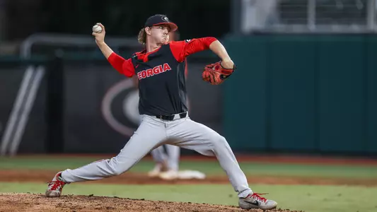 Georgia pitcher Bryce Mealer (18) during the Fall World Series at Foley Field in Athens, Ga., on Friday, Oct. 22 , 2021. (Photo by Mackenzie Miles)
