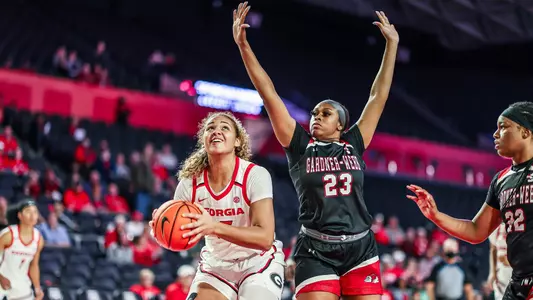 Georgia forward Javyn Nicholson (35) during a game against Gardner-Webb at Stegeman Coliseum in Athens, Ga., on Thursday, Nov. 11, 2021. (Photo by Mackenzie Miles)