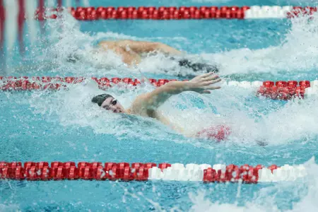 Georgia swGeorgia swimmer Zach Hils competes in finals during the Georgia Invitational at the Gabrielsen Natatorium in Athens, Ga., on Fri., Nov. 20, 2020. (Photo by Chamberlain Smith)immer Zach Hils competes in finals during the Georgia Invitational at the Gabrielsen Natatorium in Athens, Ga., on Fri., Nov. 20, 2020. (Photo by Chamberlain Smith)
