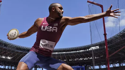 Garrett Scantling, of United States, competes in the decathlon discus throw at the 2020 Summer Olympics, Thursday, Aug. 5, 2021, in Tokyo. (AP Photo/David J. Phillip)