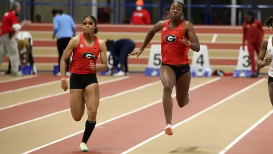 Victoria Perrow, Kenondra Davis