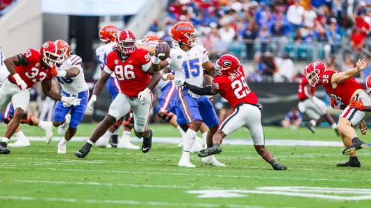 Georgia defensive back Christopher Smith (29) during Georgiaâ??s game against Florida at TIAA Bank Field in Jacksonville, Fla., on Friday, 28, 2022. (Photo by Tony Walsh)