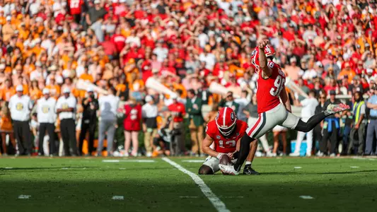 during a game against the University of Tennessee on Dooley Field at Sanford Stadium in Athens, Ga., on Saturday, Nov. 5, 2022. (Photo by Zachery C. Kelly)