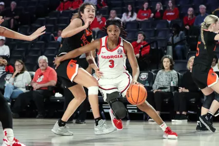 Georgia guard Diamond Battles (3) during a match against Mercer at Stegeman Coliseum in Athens, Ga., on Wednesday, Dec. 7, 2022. (Photo by Kari Hodges)