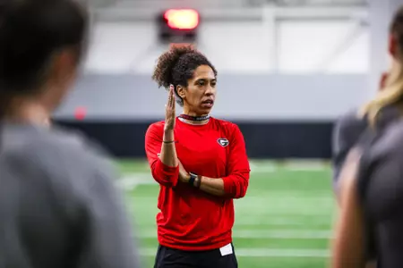 Kelly Dormandy works with the Georgia soccer team at the Payne Indoor Facility.