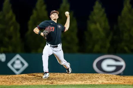 Luke Wagner pitching