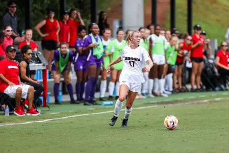 Georgia defender Madison Haugen (17) during a match against Florida State at Turner Soccer Complex in Athens, Ga., on Sunday, Aug. 21, 2022. (Photo by Tony Walsh)