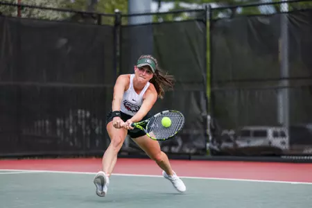 Georgia tennis player Meg Kowalski during the Sea Pines College Tournament at the Dan Magill Tennis Complex in Athens, Ga., on Saturday, Oct. 1, 2022. (Photo by Tony Walsh)
