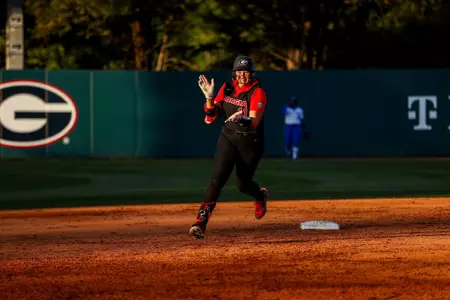 Lyndi Rae Davis against Kentucky