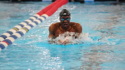 Graduate transfer Miles Simon joins the Georgia men's swimming and diving team for the 2023-24 season.