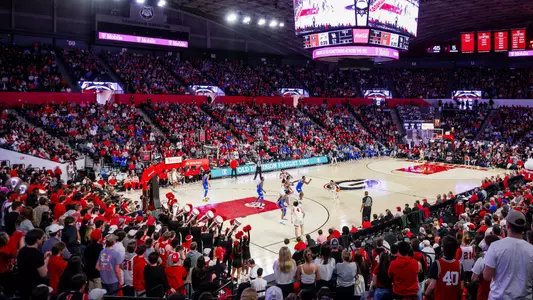 Georgia plays against Kentucky at Stegeman Coliseum during the 2022-23 season (photo by Tony Walsh).