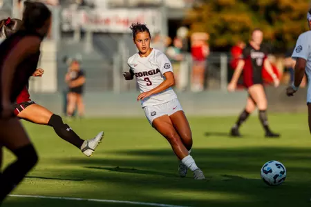Georgia midfielder Amber Nguyen (9) during Georgia’s match against South Carolina at Turner Soccer Complex in Athens, Ga., on Thursday, Sept. 19, 2024. (Conor Dillon/UGAAA)