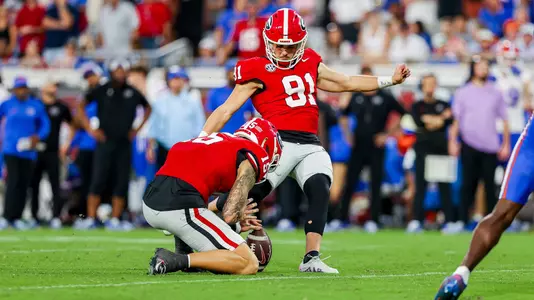 Georgia placekicker Peyton Woodring (91) during Georgia’s game against Florida at Everbank Stadium in Jacksonville, Fl., on Saturday, Nov. 2, 2024. (Conor Dillon/UGAAA)