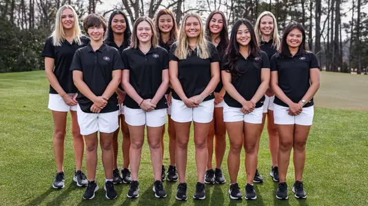 2023-24 UGA Women's Golf team (photo by Kari Hodges).