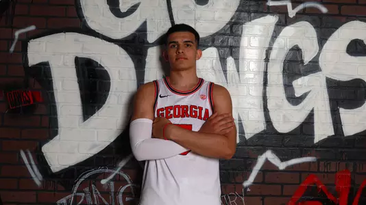 Studio shot of signee Savo Drezgic