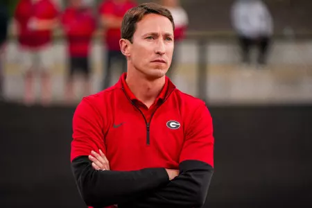 Georgia men's tennis coach Jamie Hunt during the Bulldogs match against South Carolina on Mar. 29, 2024