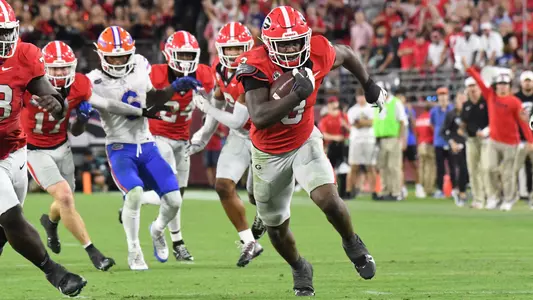 CJ Allen #3 of the Georgia Bulldogs returns an interception