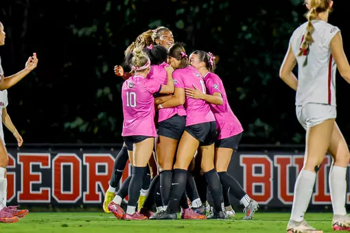 Georgia soccer players during Georgia’s game against Arkansas at Turner Soccer Complex in Athens, Ga., on Friday, Oct. 10, 2025. (Sofia Yaker/UGAAA)