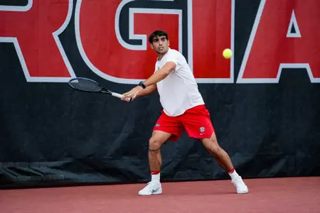 Sophomore Gabriele Vulpitta during practice at the Lindsey Hopkins Indoor Facility in Athens, Georgia on Monday, October 6, 2025.