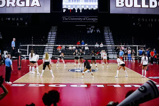 Georgia outside hitter Adriana Rhoda (6), Georgia middle blocker Kendal Kemp (11), Georgia outside hitter Bianna Muoneke (13), Georgia libero and defensive specialist Makena Lim (5), Georgia outside hitter Olivia Borgman (2), Georgia setter Kaiya Tyson (4) during Georgia’s match against Florida at Stegeman Coliseum in Athens, Ga., on Friday, Oct. 31, 2025. (Gabriel Cox/UGAAA)