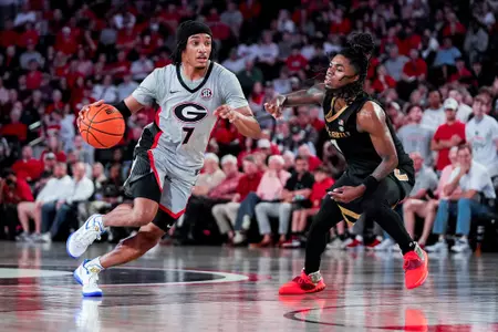 Tyrin Lawrence drives against Vanderbilt