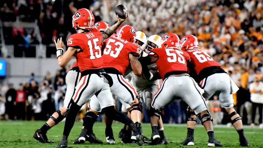 25FB Georgia Offensive Line